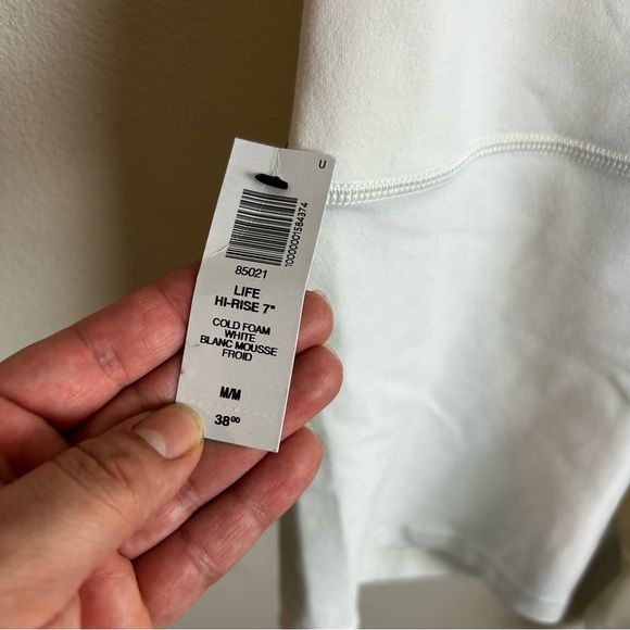 NWT TnAction Aritizia 3-piece set size: M - Picture 7 of 12